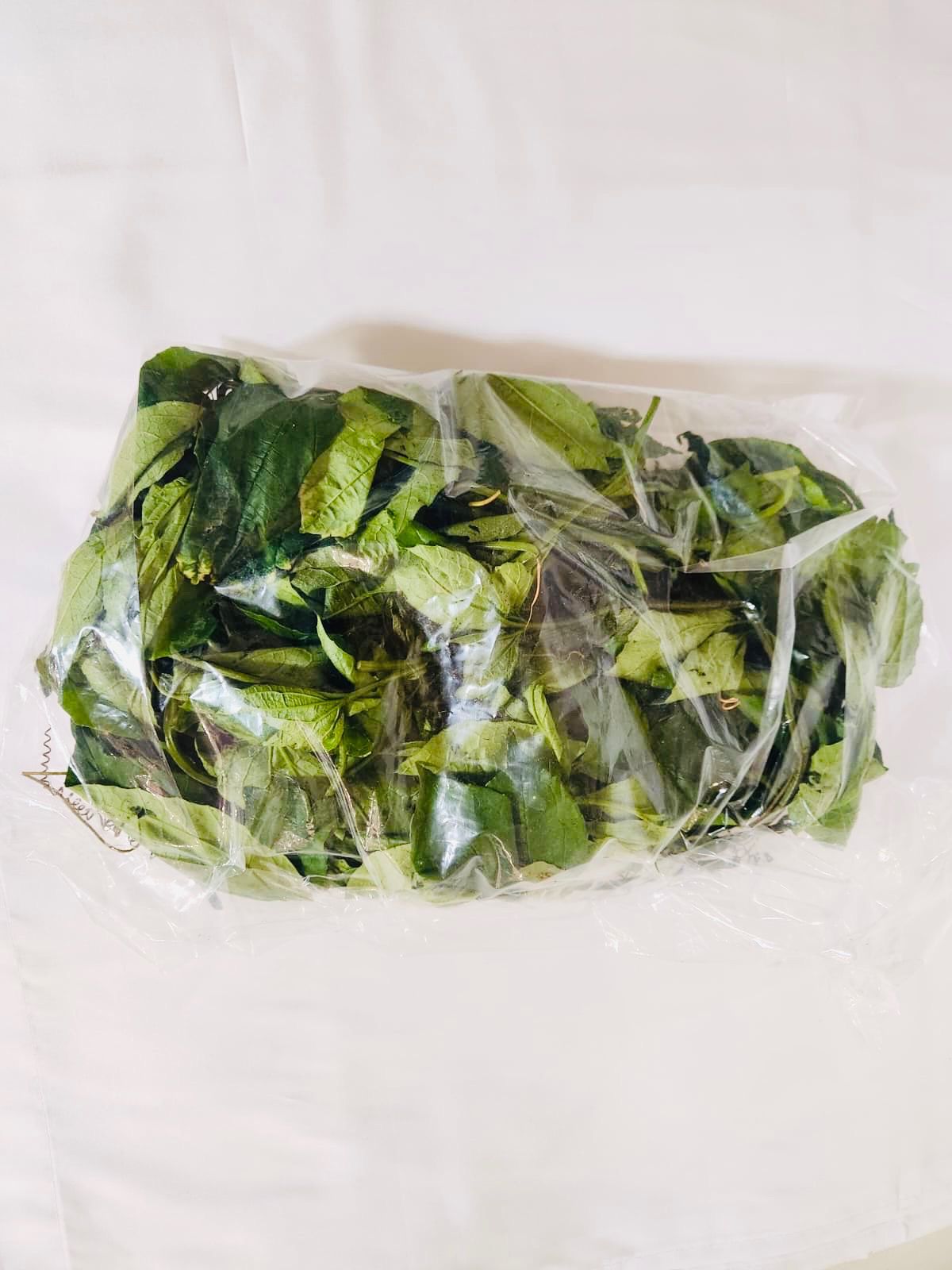 Fresh Ugu Leaves (Fluted Pumpkin) — Essential for Edikang Ikong